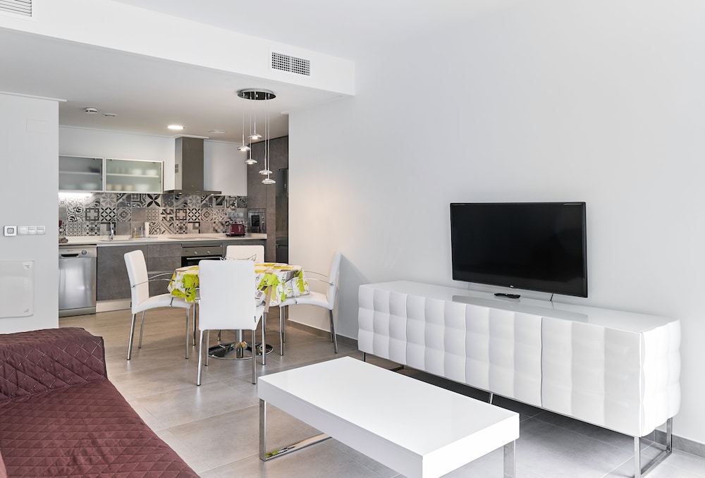 Apartamento, 2 habitaciones, Balcón