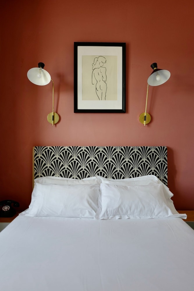 Standard Double or Twin Room, Partial Sea View photo 2