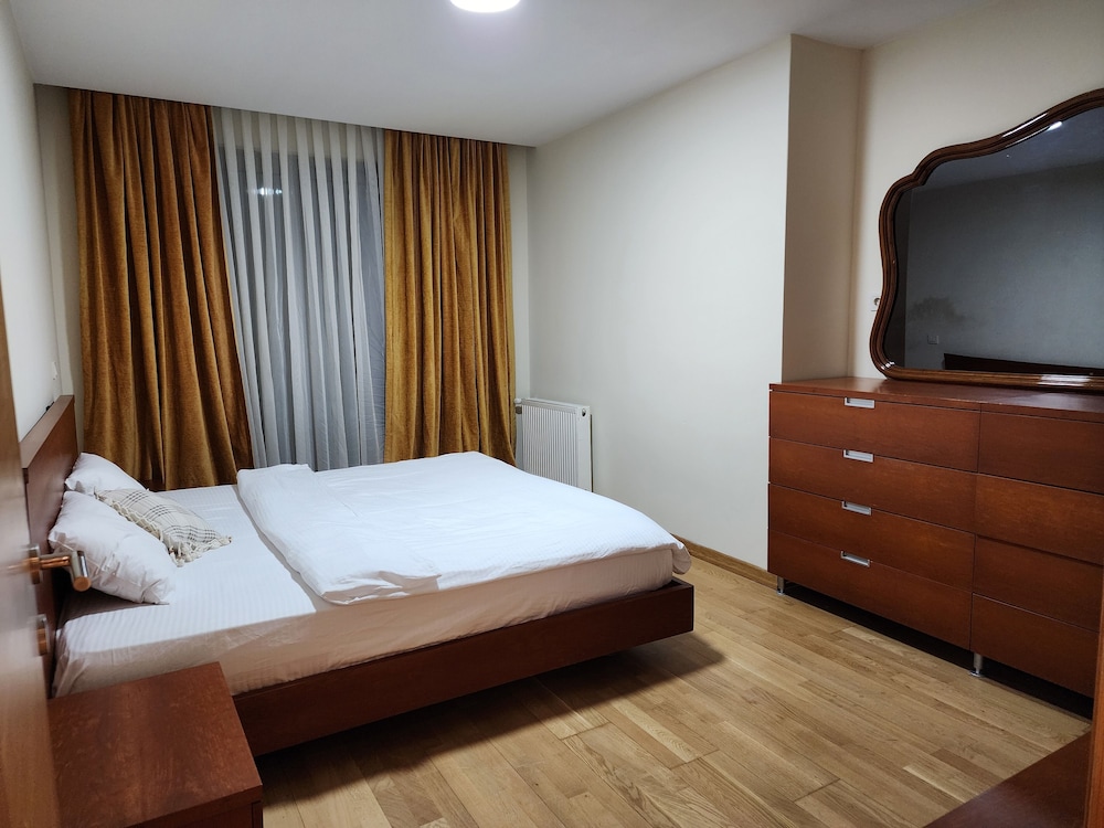 Premium Suite, 2 Bedrooms, Pool Access photo 3