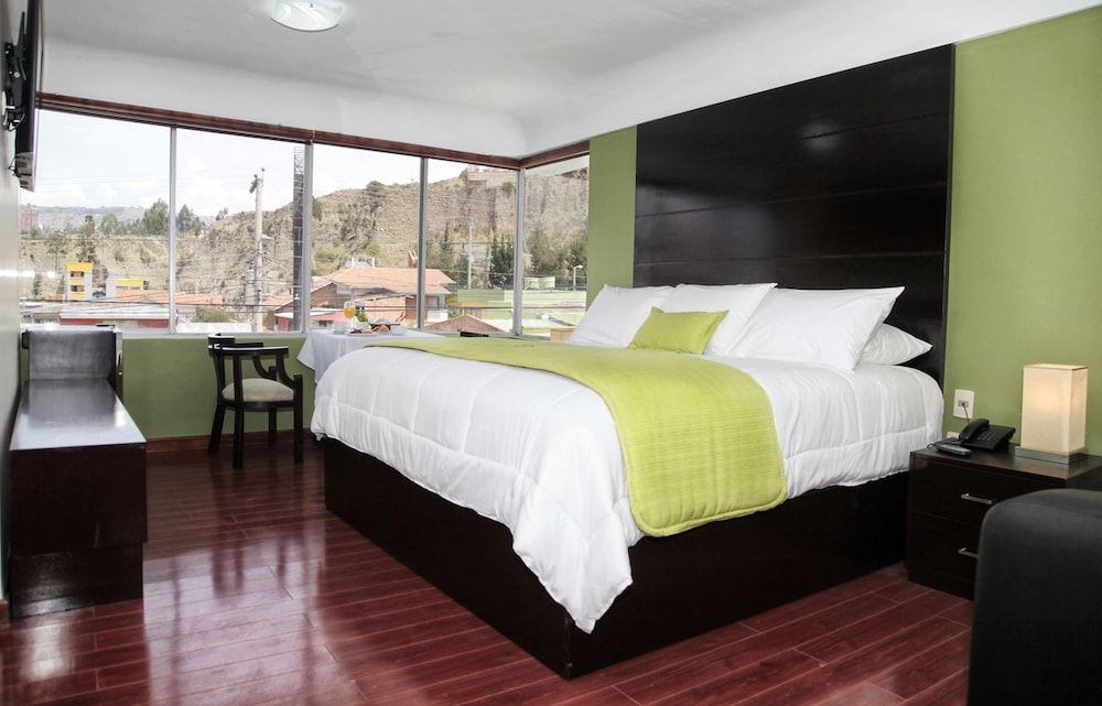 Suite photo 1