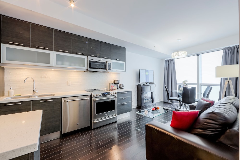 Stunning High Floor 1 Bedroom Condo Near Toronto General Hospital, U of T, TMU, 写真 21