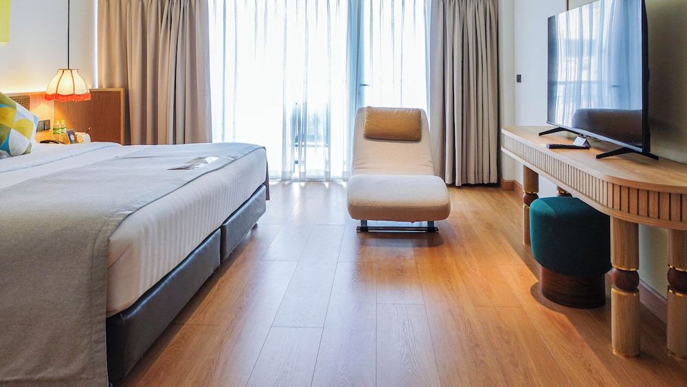 Deluxe Room, 1 Bedroom, Non Smoking, Bathtub photo 3