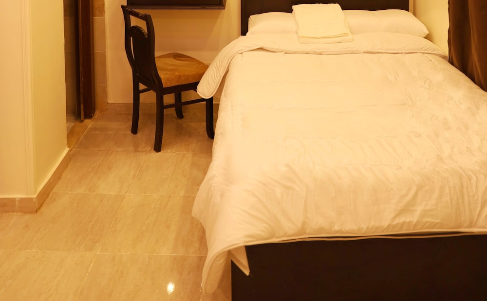 Deluxe Triple Room photo 2