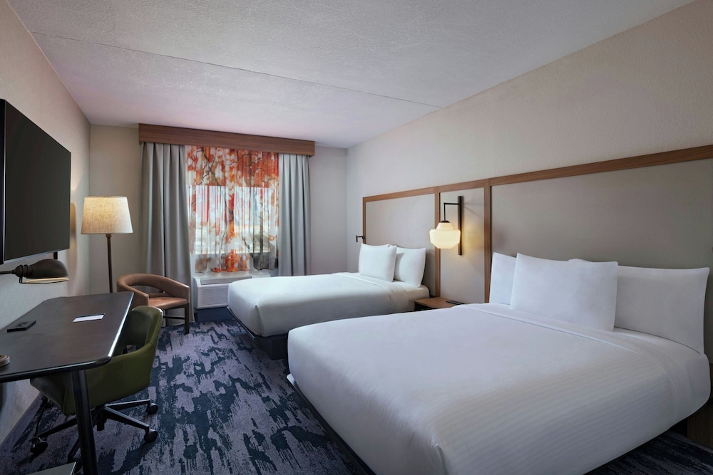 Standard Room, 2 Queen Beds - Photo 1