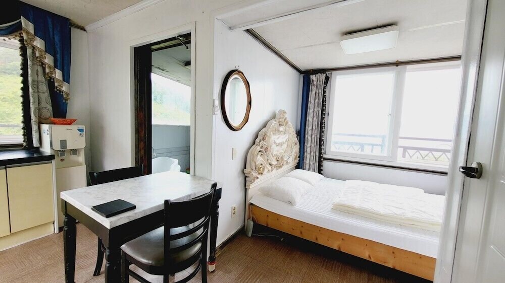 Room (Caca(Monica)) - Photo 1