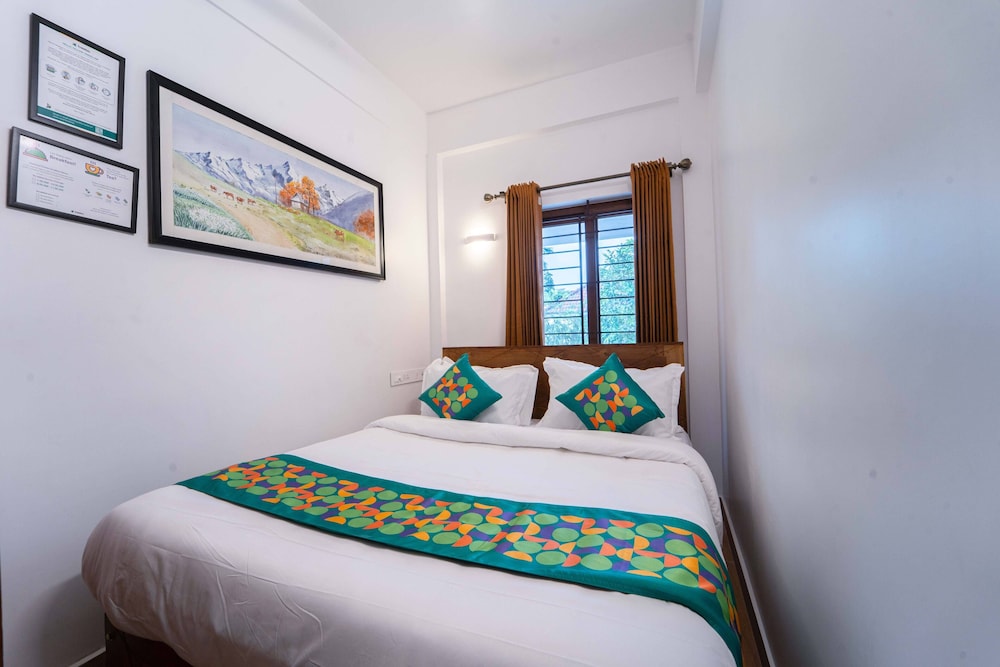 Economy Double Room photo 2