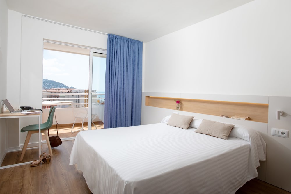 Superior Double Room - Photo 7
