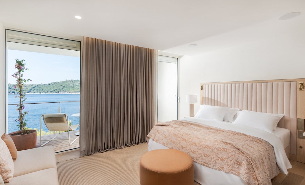 Deluxe Room, Sea View