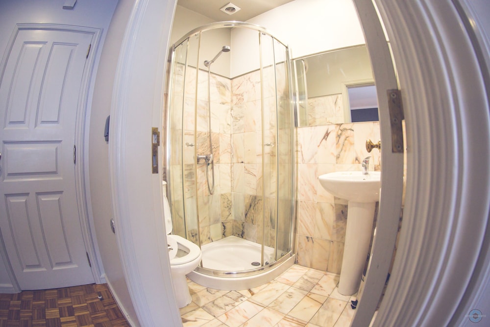 Triple Room, Multiple Beds, Non Smoking photo 2