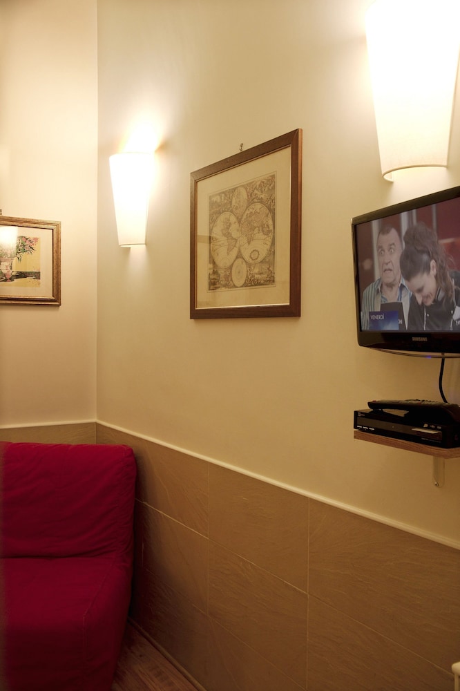Classic Double Room photo 3