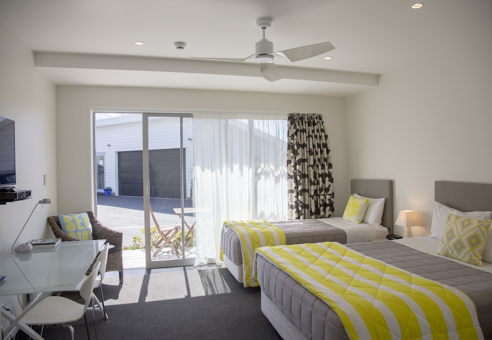Deluxe Twin Room photo 1