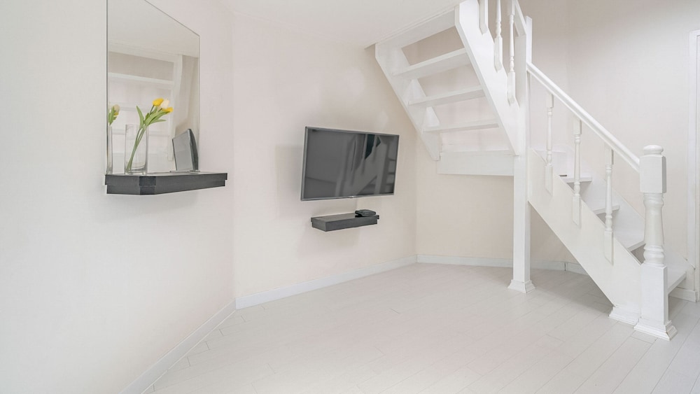 Basic Room, 1 Bedroom (A103) - Photo 4
