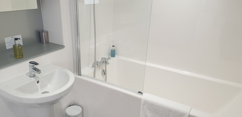 One Bedroom Apartment - Photo 15