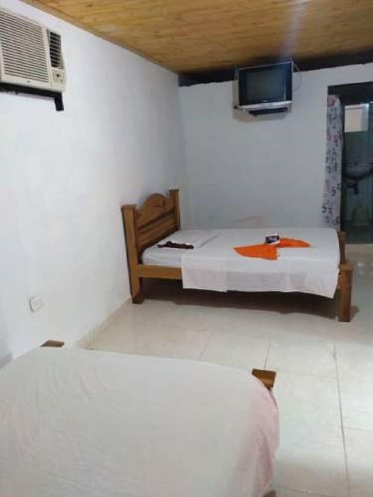 Economy Double Room, 2 Double Beds (With A/C) photo 1