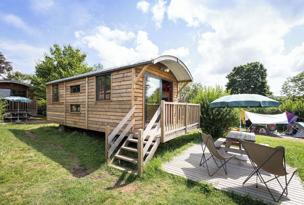 Basic Chalet photo 1