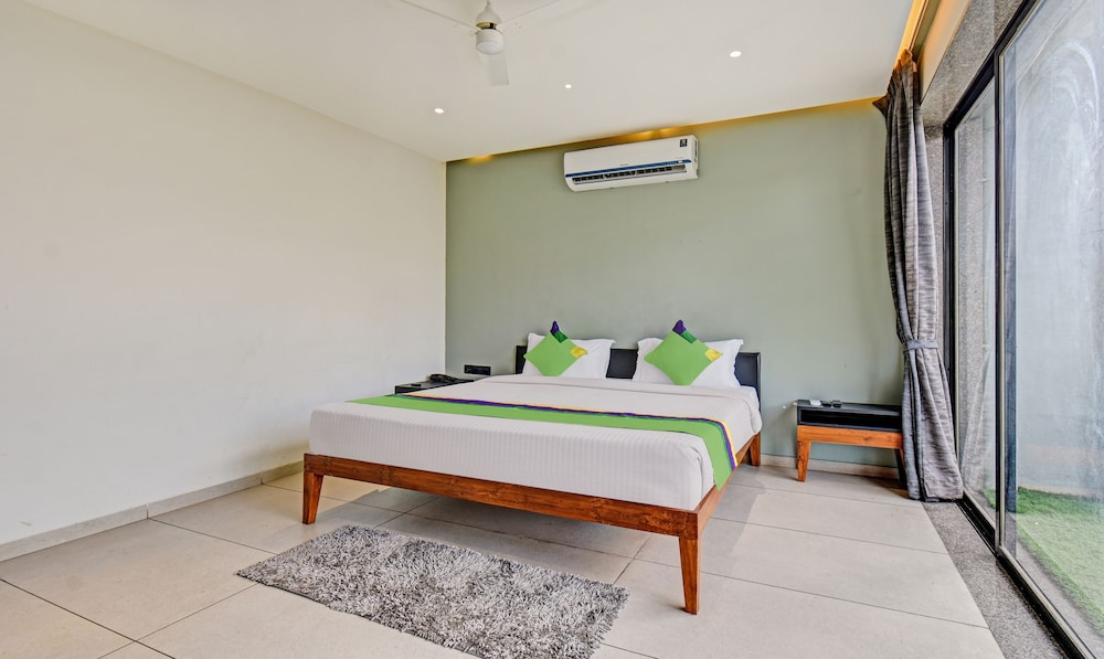 Deluxe Double Room - Photo 3