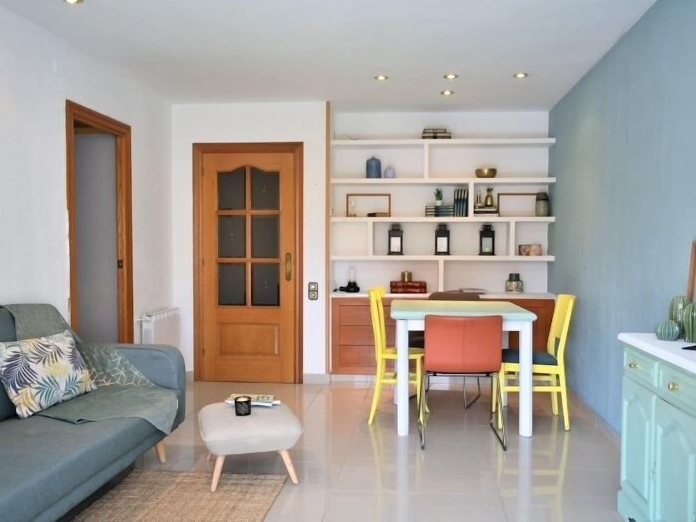 Apartamento, 3 recámaras, vista a la piscina