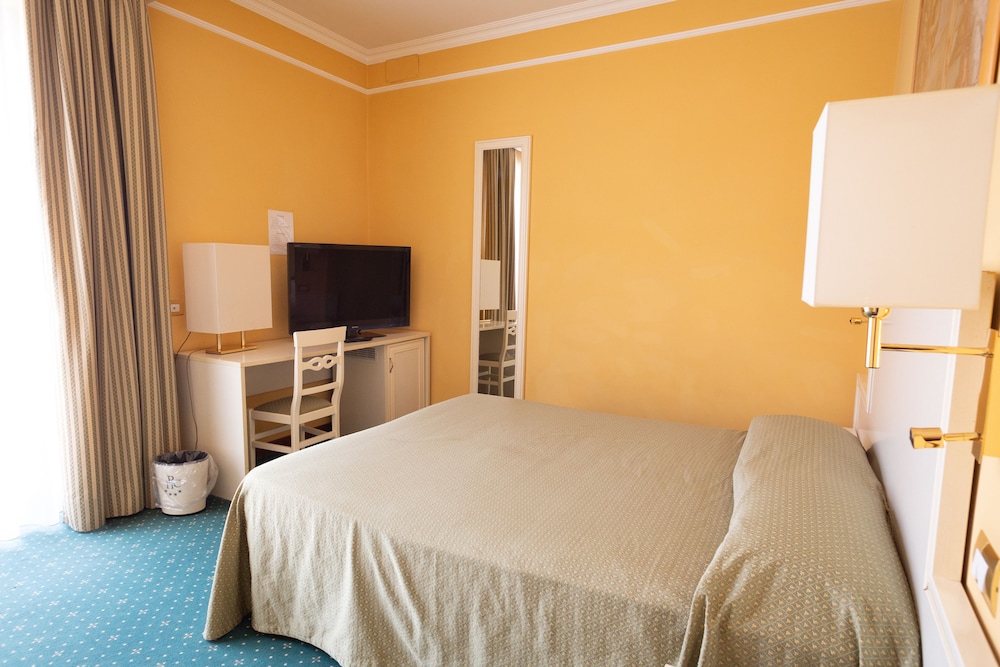 Superior Double Room, Balcony photo 1