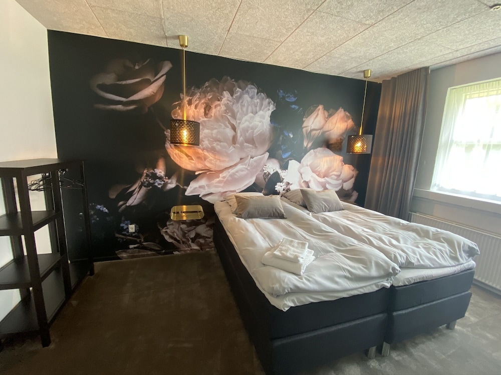 Superior Double Room photo 2