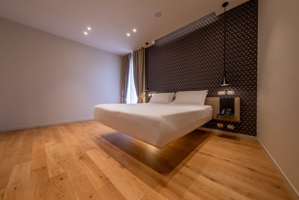 Deluxe Suite, 1 Bedroom photo 2