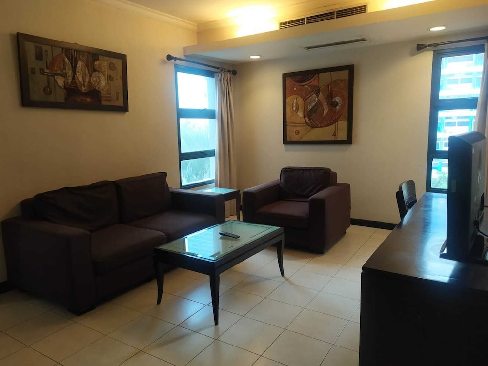 1 BR Business - 45 Sqm - Photo 4
