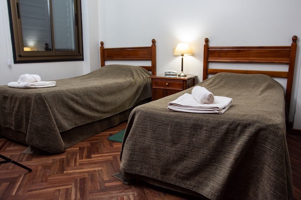 Basic Double Room photo 2