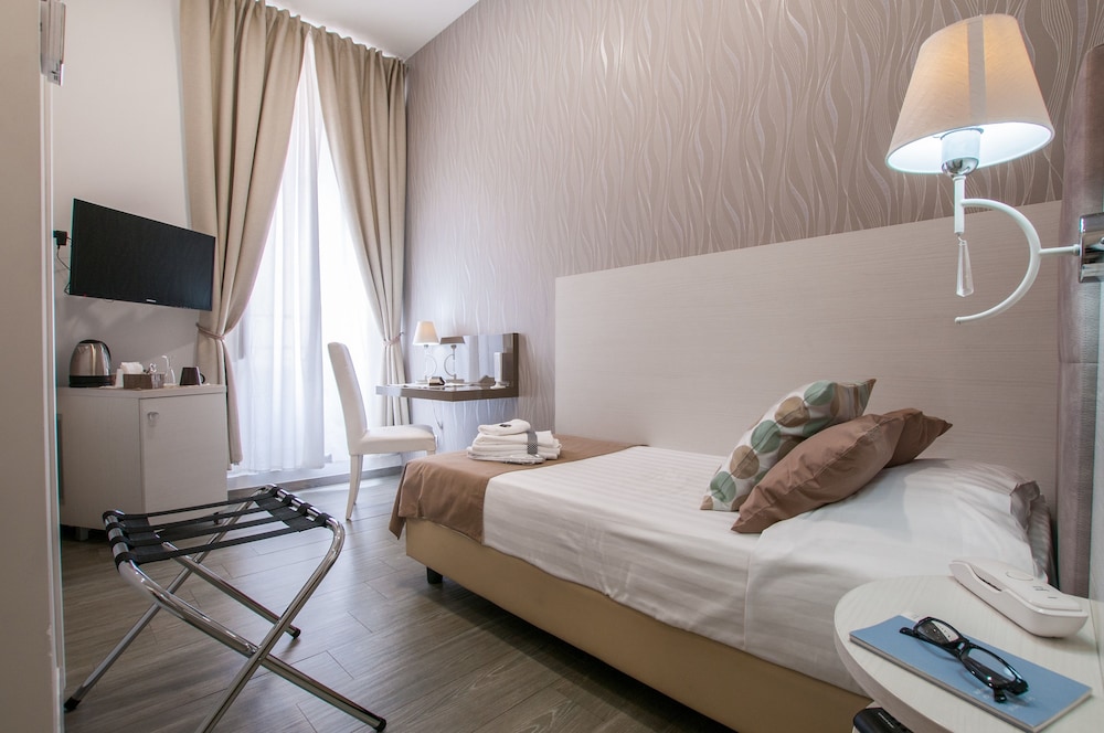 Deluxe Single Room, 1 Twin Bed photo 1