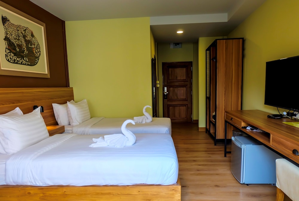 Deluxe Twin Room photo 3