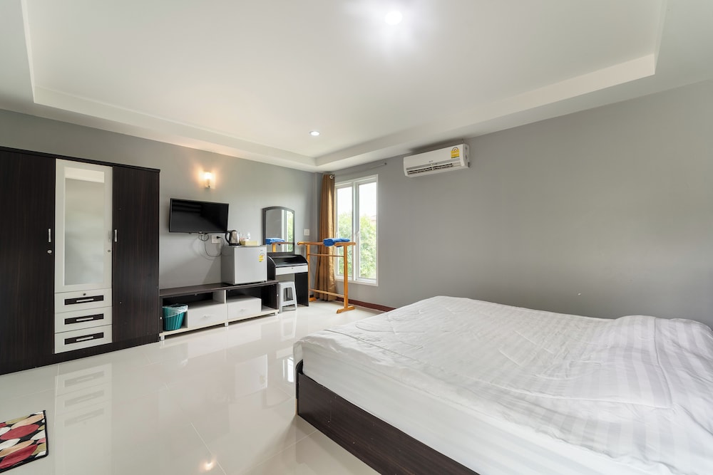Deluxe Double (Resort One Bedroom)