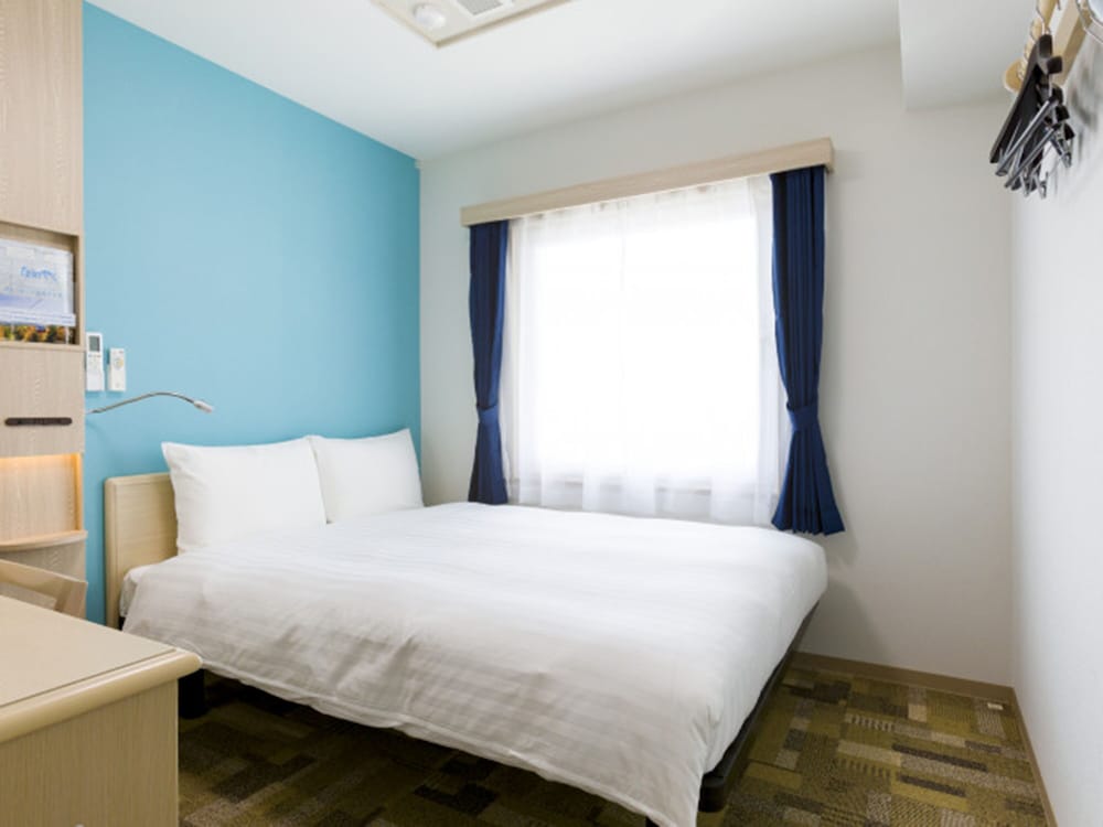 Economy Double Room, Smoking