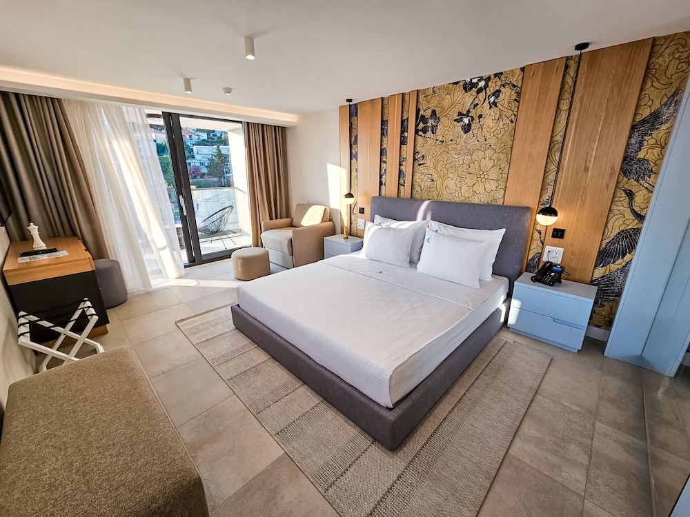 Premium Double Room, Non Smoking, Sea View, photo 6