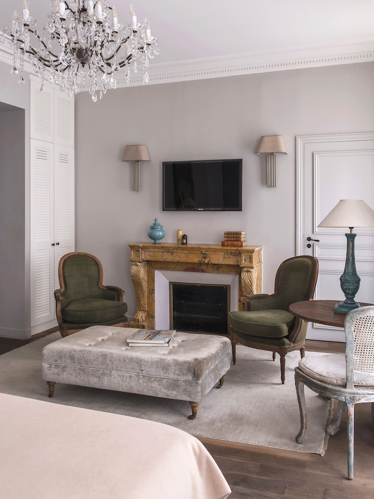 Premium Double or Twin Room photo 3