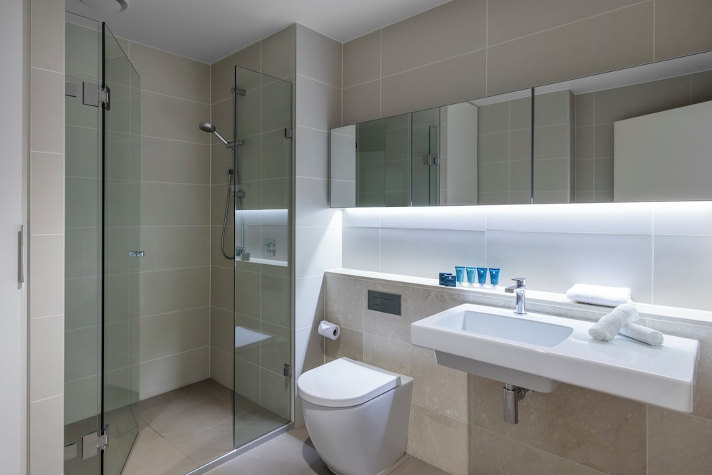 Deluxe Suite, 2 Bedrooms thumbnail 5