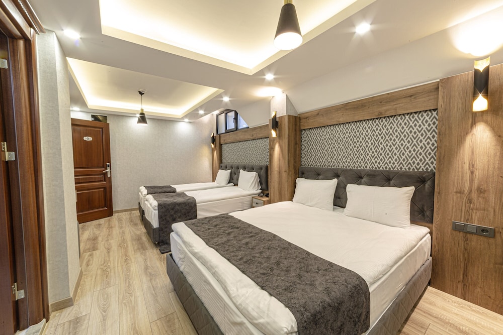 Economy Quadruple Room (Basement Floor) photo 1
