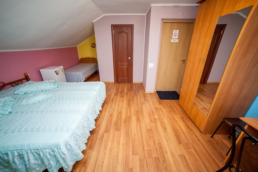 Family Quadruple Room, Balcony photo 2
