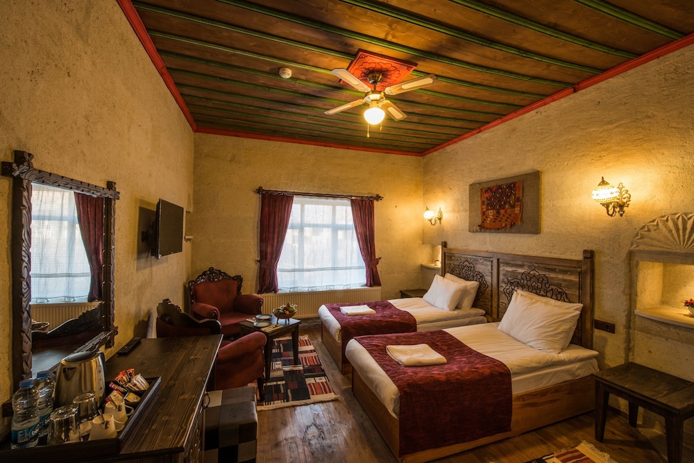 Superior Room - Photo 23