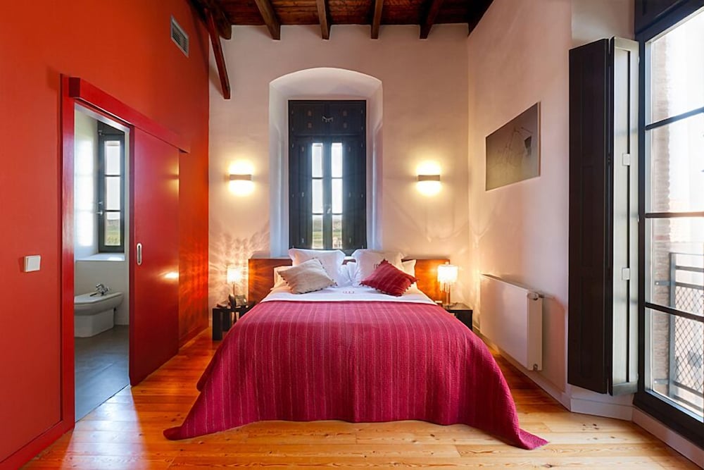Basic Double Room photo 2