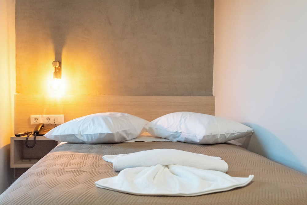 Comfort Single Room, shared bathroom