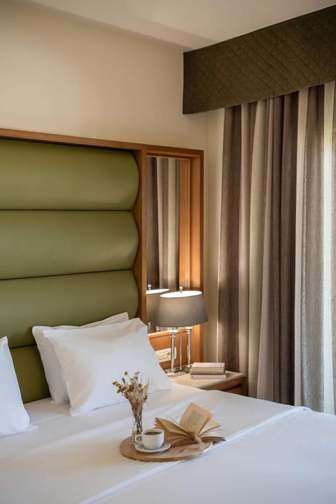 Sea View Suite - Photo 3