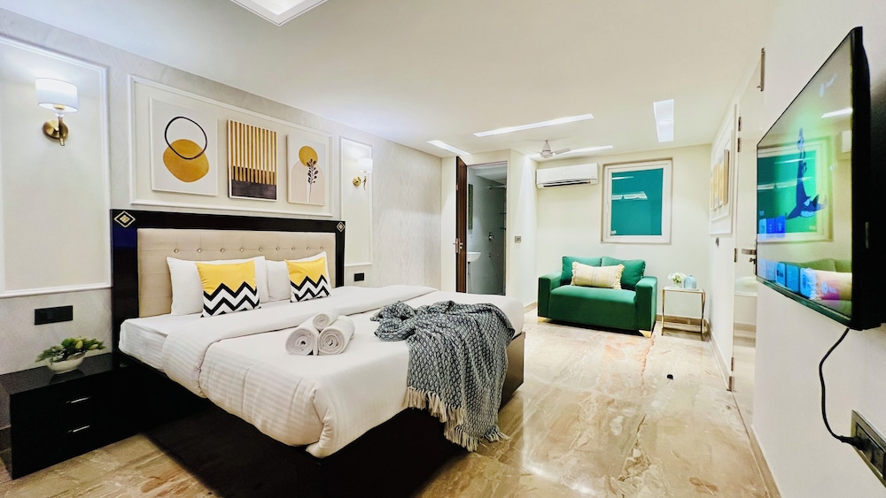 2 Bedroom Suite - Photo 13