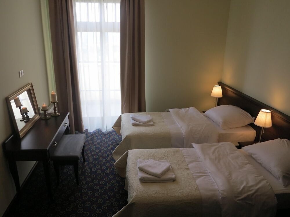 Economy Double Room photo 2