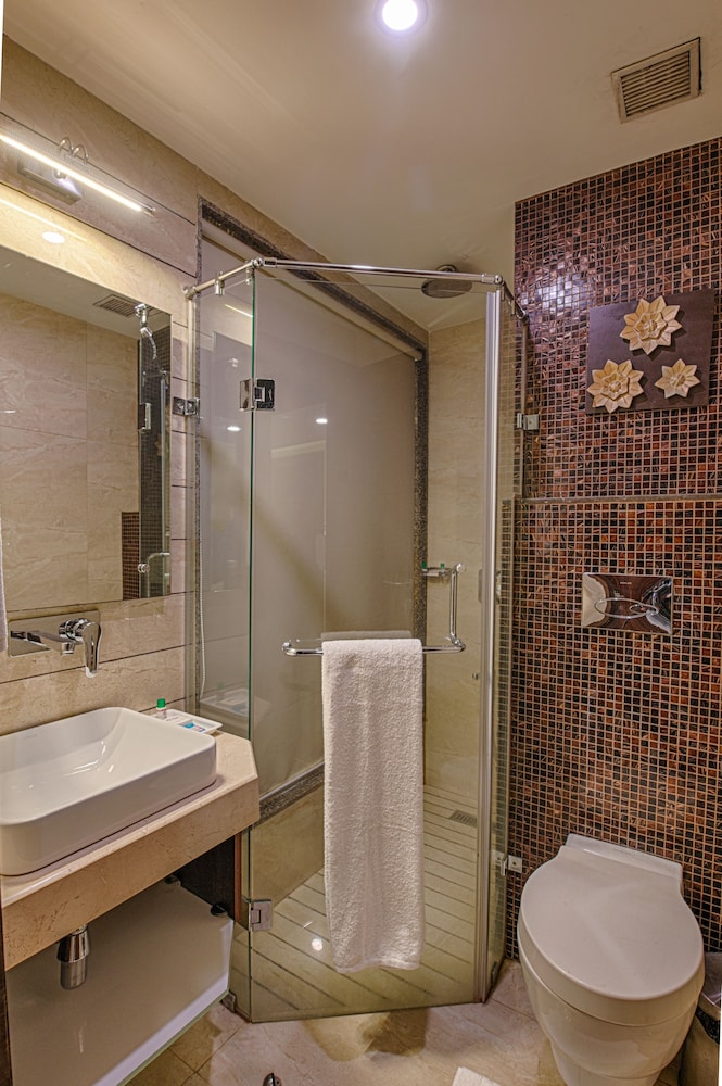 Executive Double or Twin Room, Multiple Bedrooms photo 3