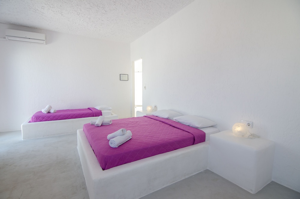 Traditional Apartment, 1 Bedroom, City View photo 3