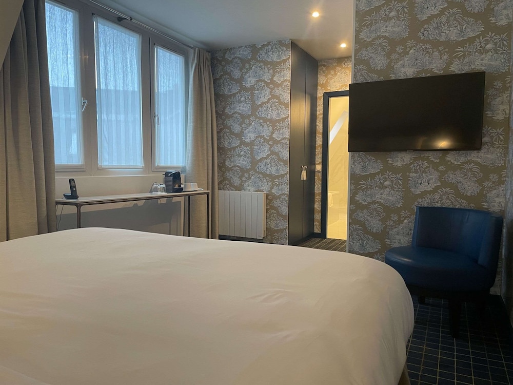 Le Pergolèse Paris Champs Elysées bedroom photo