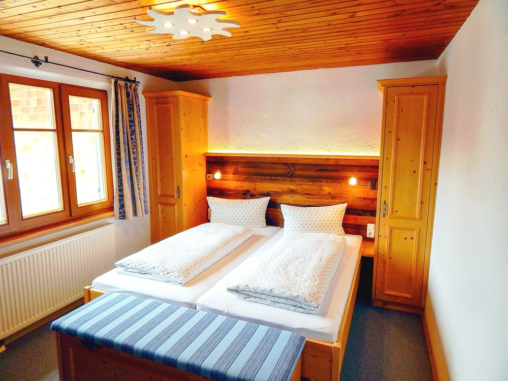 Standard Double Room, Mountain View (DAS)