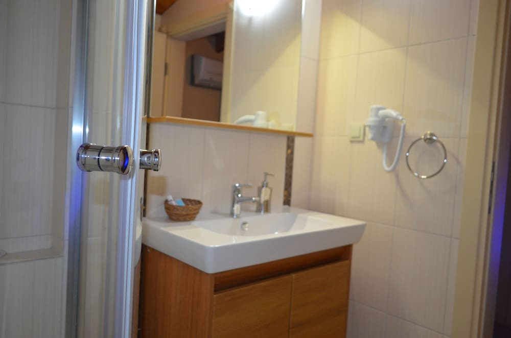 Deluxe Double Room, Sea View photo 3