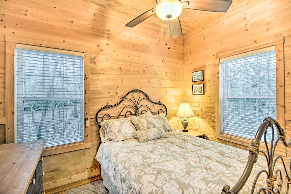 House (2 Bedrooms) photo 2