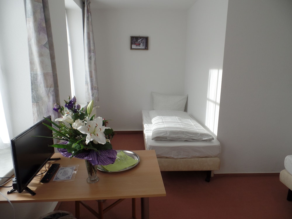 Basic Triple Room - Photo 4