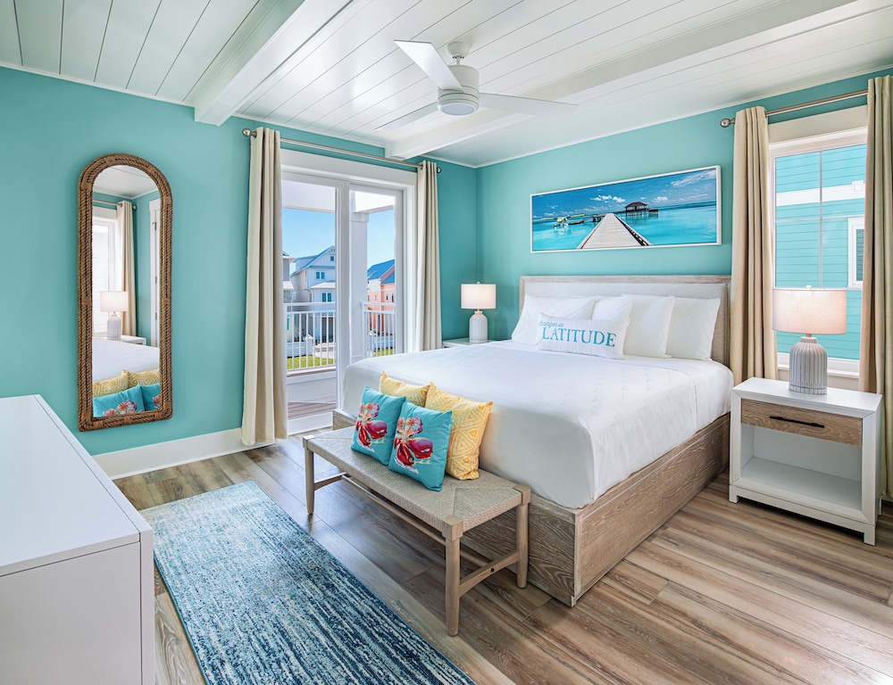 Villa, 7 Bedrooms (Daydreamin Waterside Retreat GulfView)