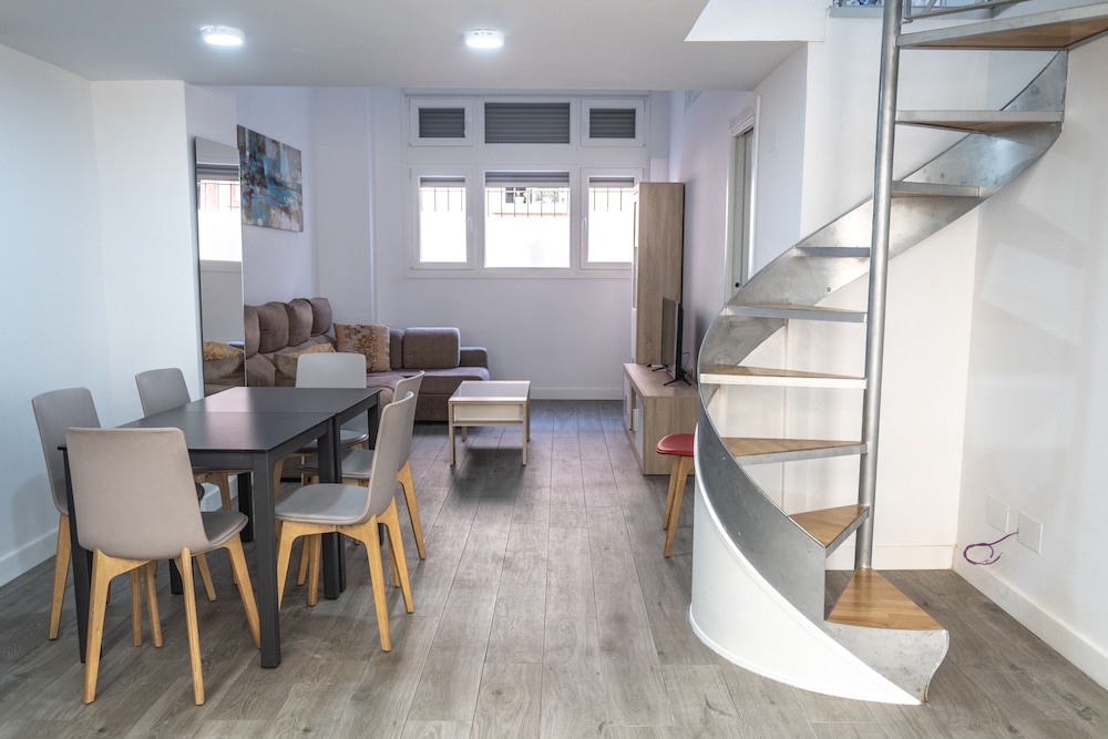 Apartamento, 4 habitaciones, terraza